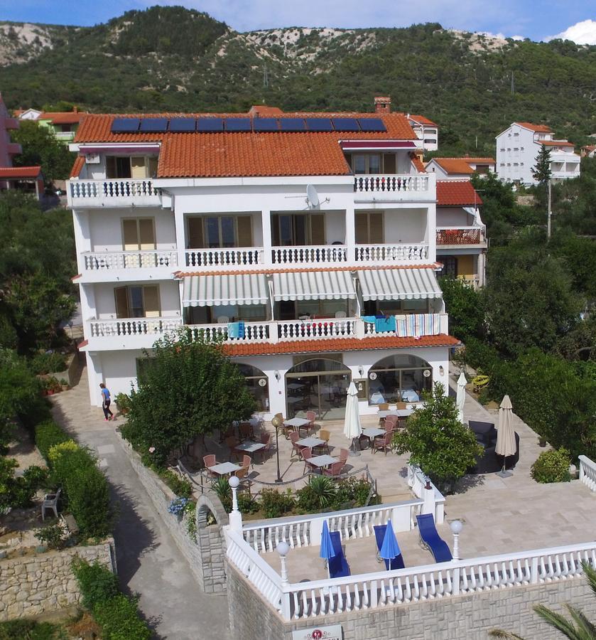 Apartments And Rooms Vinko Barbat na Rabu Exterior photo