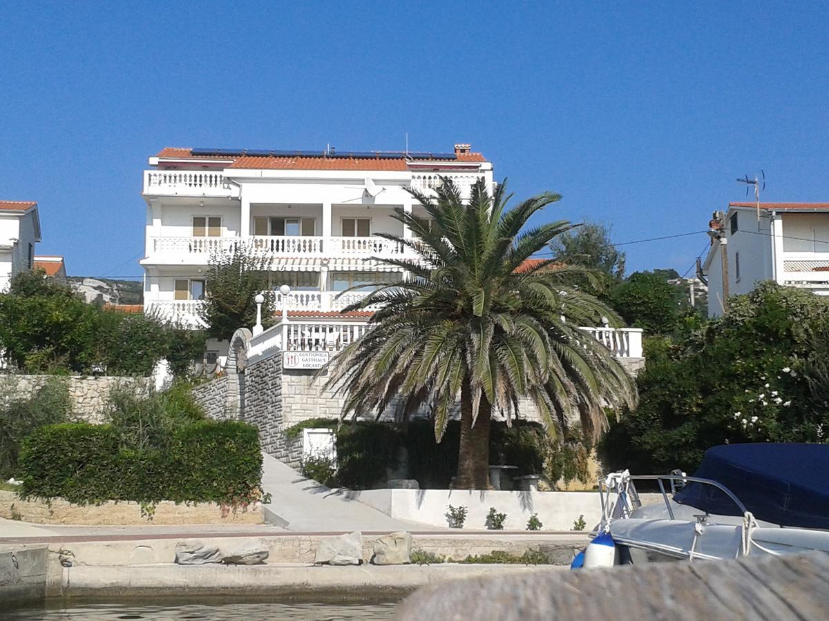 Apartments And Rooms Vinko Barbat na Rabu Exterior photo